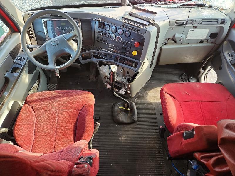 2003 Freightliner Conventional მანქანა იყიდება აუქციონზე, vin: 1FUJA6CK53LM08135, აუქციონის ნომერი: 60771676