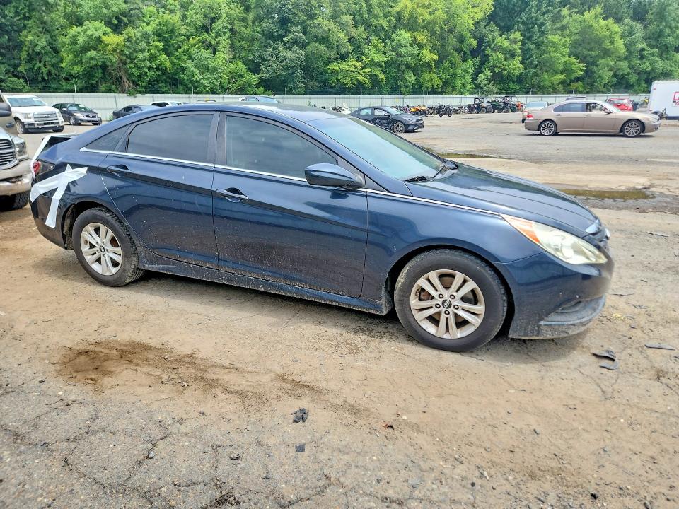 2014 Hyundai Sonata მანქანა იყიდება აუქციონზე, vin: 5NPEB4AC6EH865680, აუქციონის ნომერი: 60760586