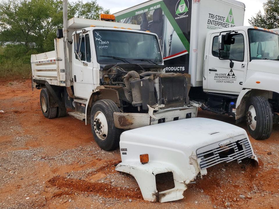 Aukcja sprzedaży 2002 Freightliner Medium Conventional, vin: 1FVABUCS22HJ86054, numer aukcji: 61880926
