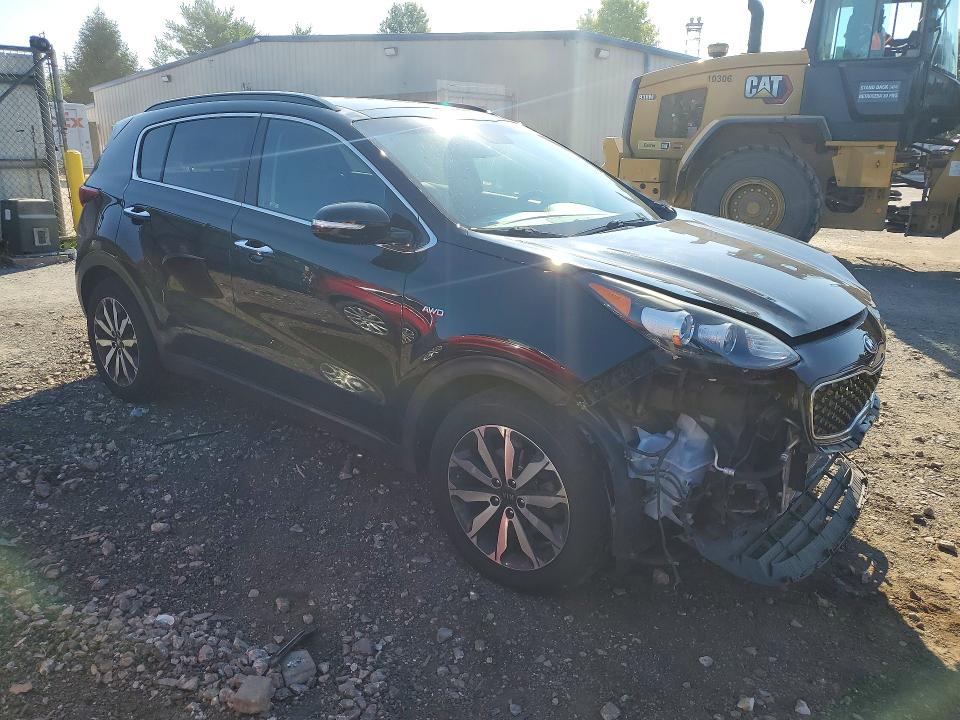 Продаж на аукціоні авто 2018 Kia Sportage, vin: KNDPNCAC0J7363305, номер лоту: 63340136