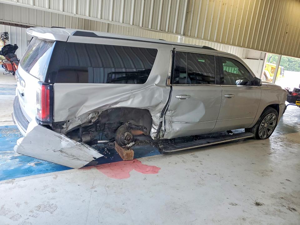 Продажа на аукционе авто 2017 Gmc Yukon Xl, vin: 1GKS1HKJ3HR130764, номер лота: 59600336