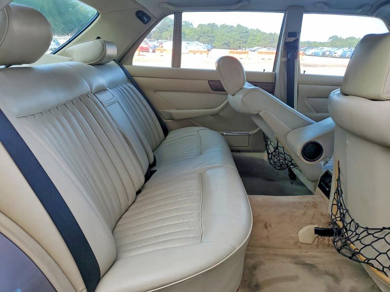 Продаж на аукціоні авто 1988 Mercedes-benz 420, vin: WDBCA35D2JA414995, номер лоту: 61978966