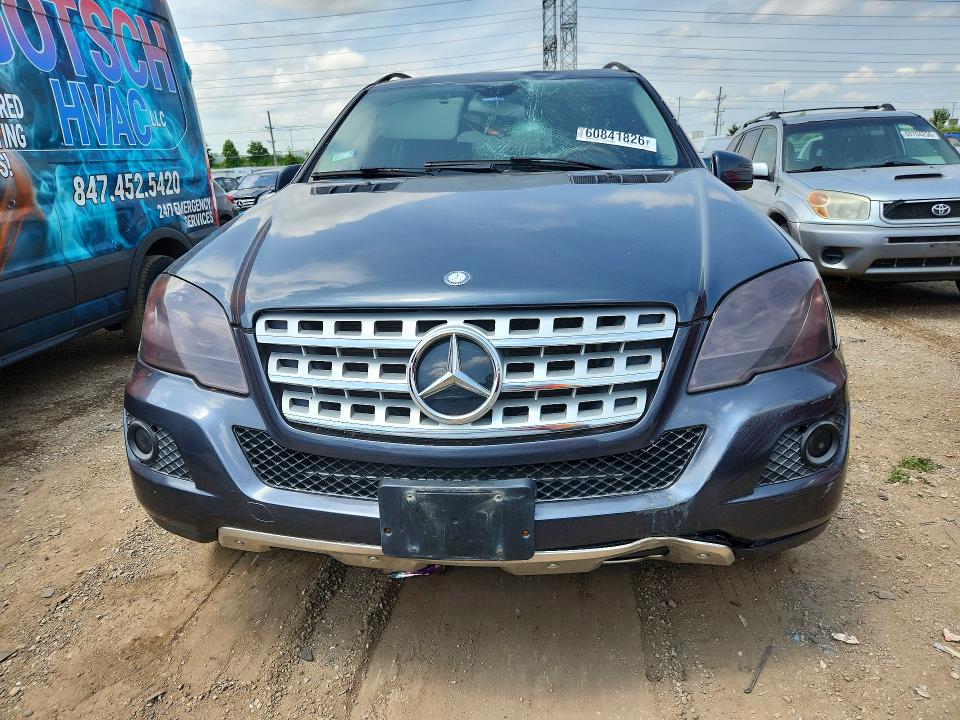60841826 :رقم المزاد ، 4JGBB8GB7BA661784 vin ، 2011 Mercedes-benz Ml مزاد بيع