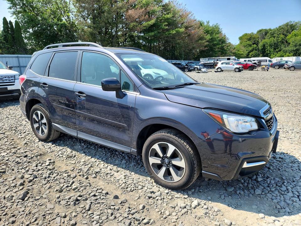 62199166 :رقم المزاد ، JF2SJALC6JH601807 vin ، 2018 Subaru Forester مزاد بيع
