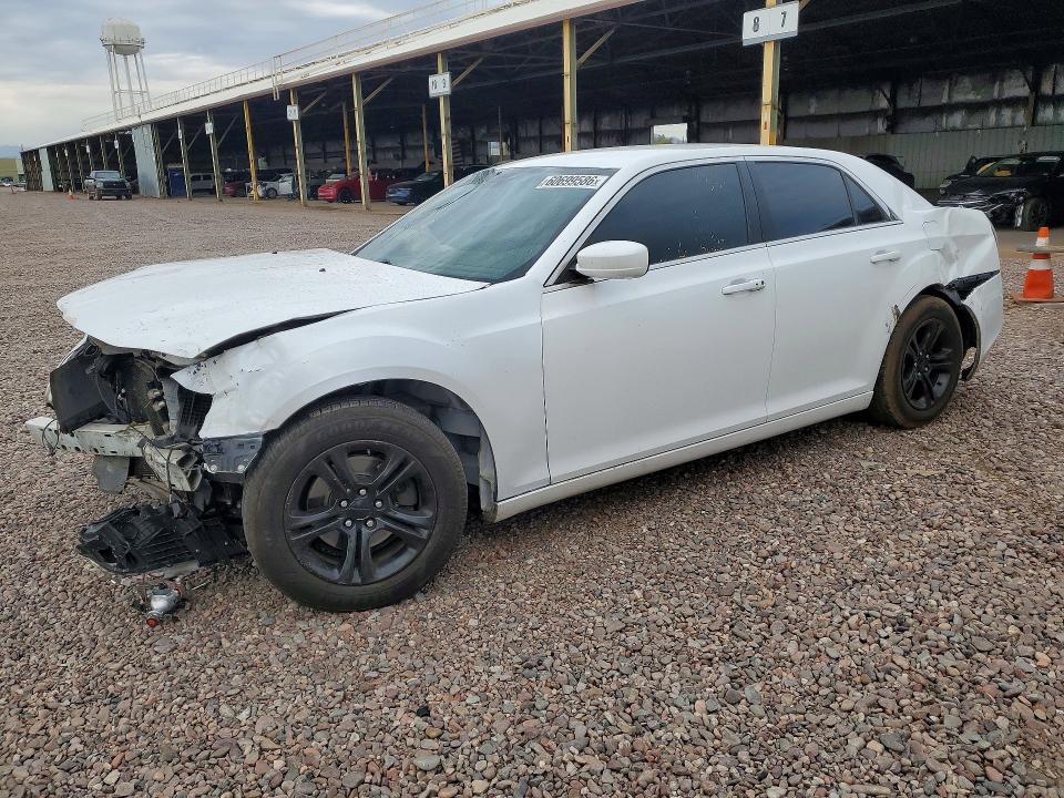 2013 Chrysler 300 მანქანა იყიდება აუქციონზე, vin: 2C3CCAAGXDH520623, აუქციონის ნომერი: 60699586