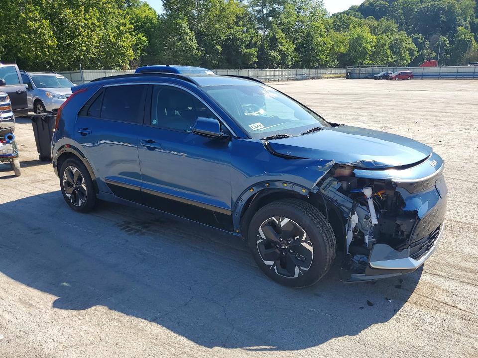 Продажа на аукционе авто 2024 Kia Niro, vin: KNDCR3L16R5116151, номер лота: 61645676