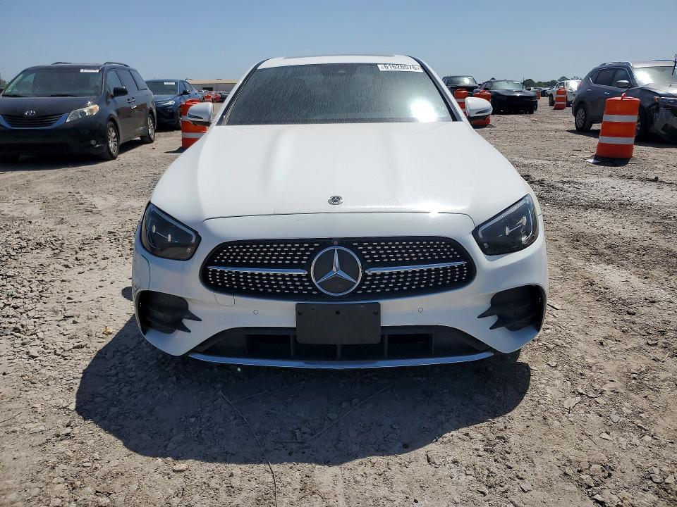 Продаж на аукціоні авто 2022 Mercedes-benz E, vin: W1KZF8DB6NB076954, номер лоту: 61626576