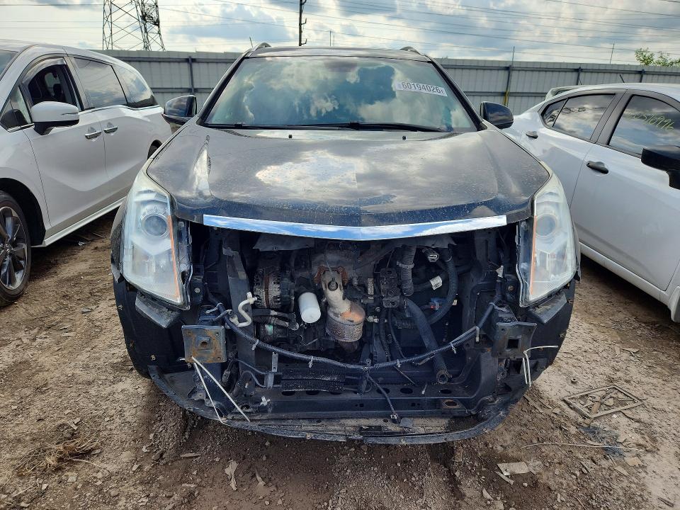 60194026 :رقم المزاد ، 3GYFNAEY2BS678934 vin ، 2011 Cadillac Srx مزاد بيع
