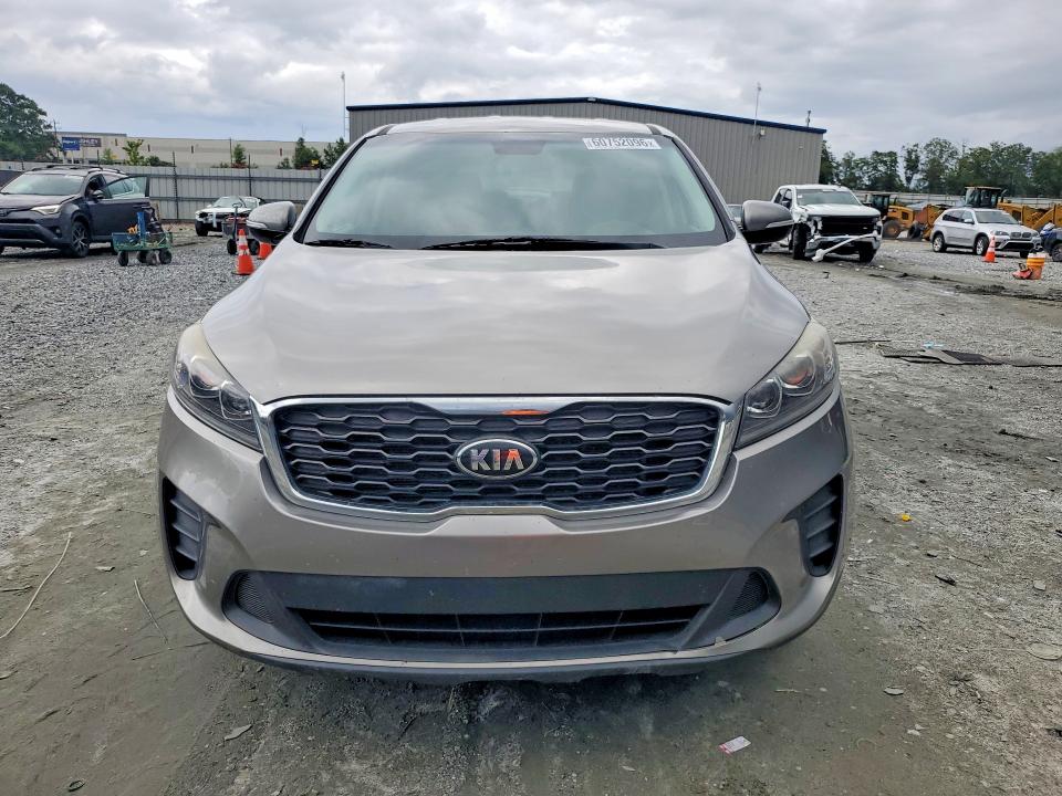 60752096 :رقم المزاد ، 5XYPG4A50KG480954 vin ، 2019 Kia Sorento مزاد بيع