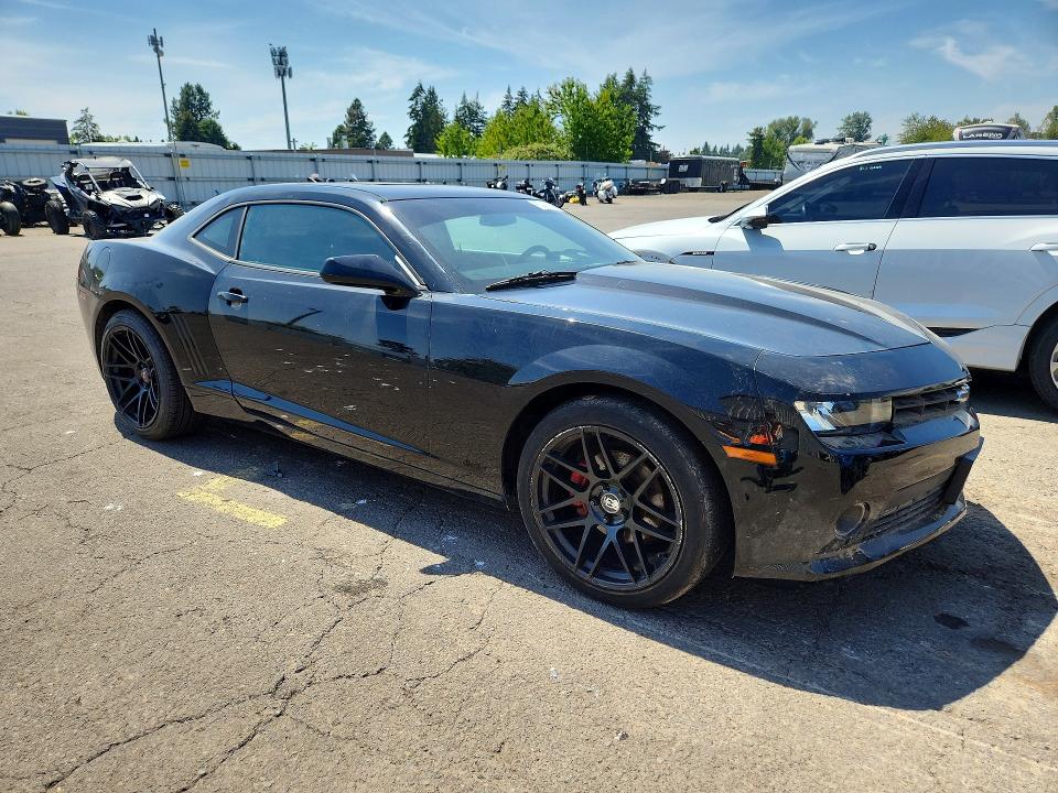 60418186 :رقم المزاد ، 2G1FD1E31F9209407 vin ، 2015 Chevrolet Camaro مزاد بيع