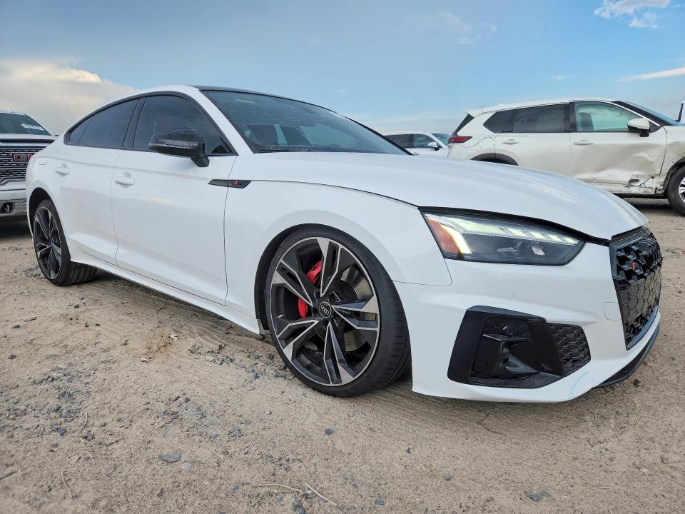 85970005 :رقم المزاد ، WAUC4CF56RA032817 vin ، 2024 Audi S5 مزاد بيع