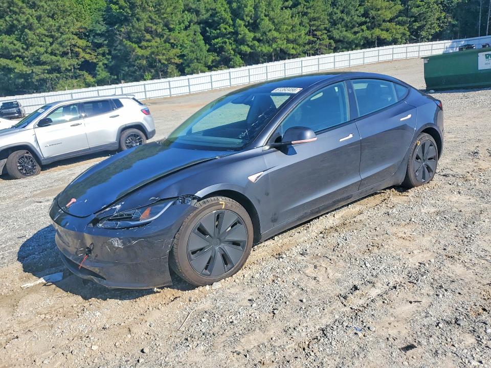 Продаж на аукціоні авто 2025 Tesla Model 3, vin: 5YJ3E1EAXSF017365, номер лоту: 61393456