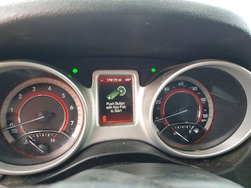 61127686 :رقم المزاد ، 3C4PDCBB2JT475141 vin ، 2018 Dodge Journey مزاد بيع