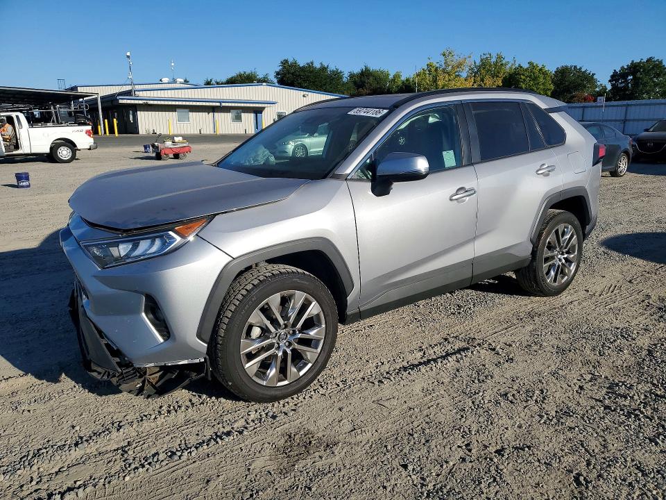 Продажа на аукционе авто 2019 Toyota Rav4, vin: 2T3C1RFV7KC020327, номер лота: 59744186