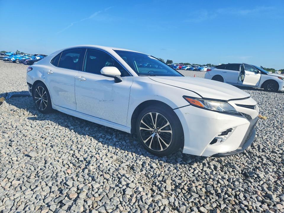 2019 Toyota Camry მანქანა იყიდება აუქციონზე, vin: 4T1B11HK4KU746847, აუქციონის ნომერი: 59351346