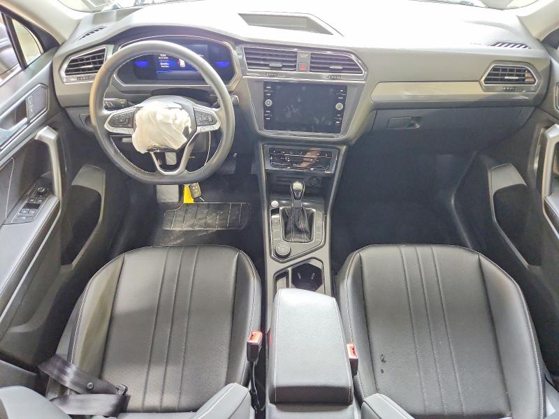 2022 Volkswagen Tiguan მანქანა იყიდება აუქციონზე, vin: 3VV2B7AX3NM139231, აუქციონის ნომერი: 63106286