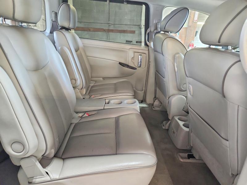 61690506 :رقم المزاد ، JN8AE2KP5B9005788 vin ، 2011 Nissan Quest مزاد بيع