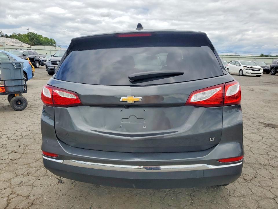 2018 Chevrolet Equinox მანქანა იყიდება აუქციონზე, vin: 2GNAXJEV4J6216122, აუქციონის ნომერი: 63471106