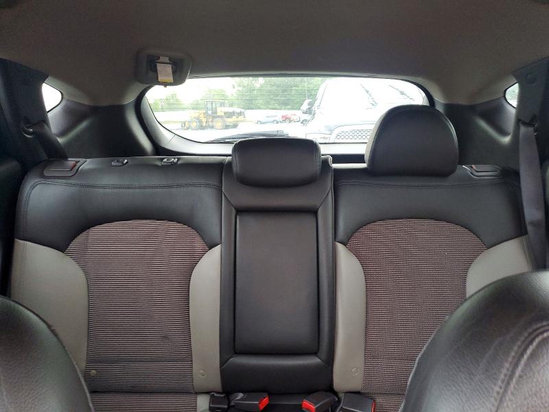 60647206 :رقم المزاد ، KM8JUCAC6AU021685 vin ، 2010 Hyundai Tucson مزاد بيع
