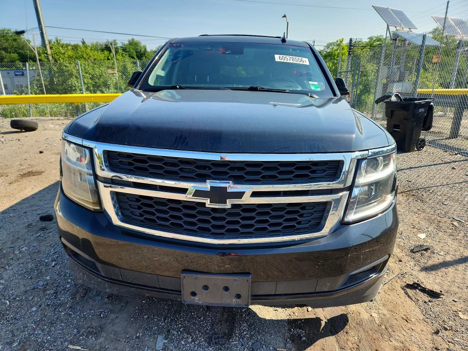 2020 Chevrolet Suburban მანქანა იყიდება აუქციონზე, vin: 1GNSKHKC6LR136598, აუქციონის ნომერი: 60578556