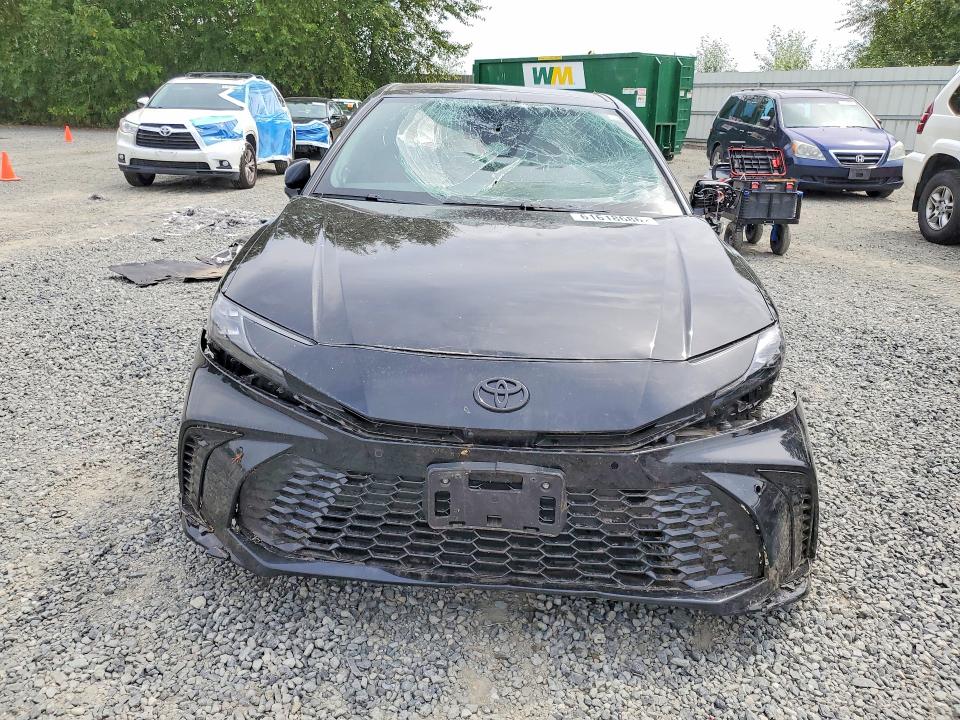 61618686 :رقم المزاد ، 4T1DBADK6SU511054 vin ، 2025 Toyota Camry مزاد بيع