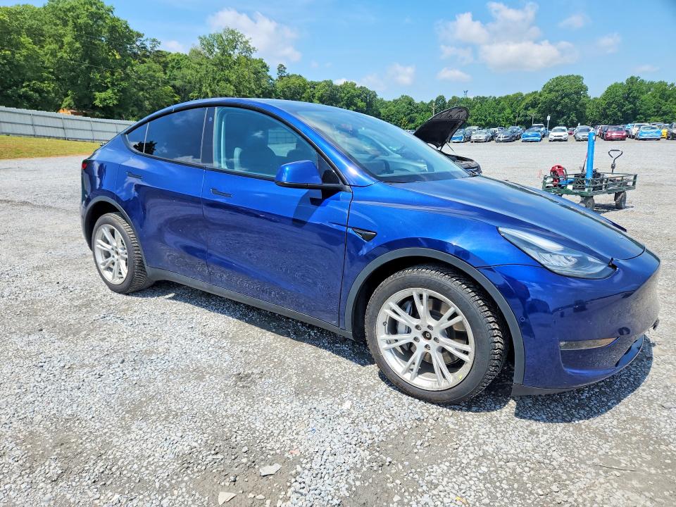 2022 Tesla Model Y მანქანა იყიდება აუქციონზე, vin: 7SAYGDEE2NF320796, აუქციონის ნომერი: 60039746