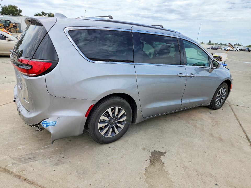 2021 Chrysler Pacifica მანქანა იყიდება აუქციონზე, vin: 2C4RC1L77MR544326, აუქციონის ნომერი: 61235696