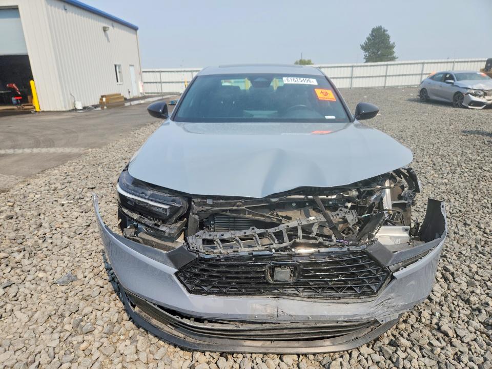 Продажа на аукционе авто 2023 Honda Accord, vin: 1HGCY2F56PA006797, номер лота: 61625496