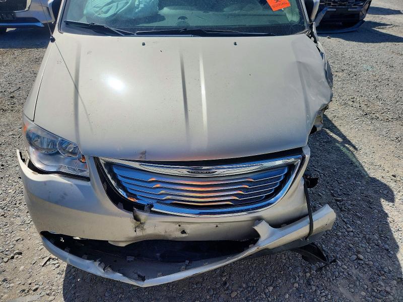 2016 Chrysler Town & Country მანქანა იყიდება აუქციონზე, vin: 2C4RC1BG3GR280852, აუქციონის ნომერი: 63019856