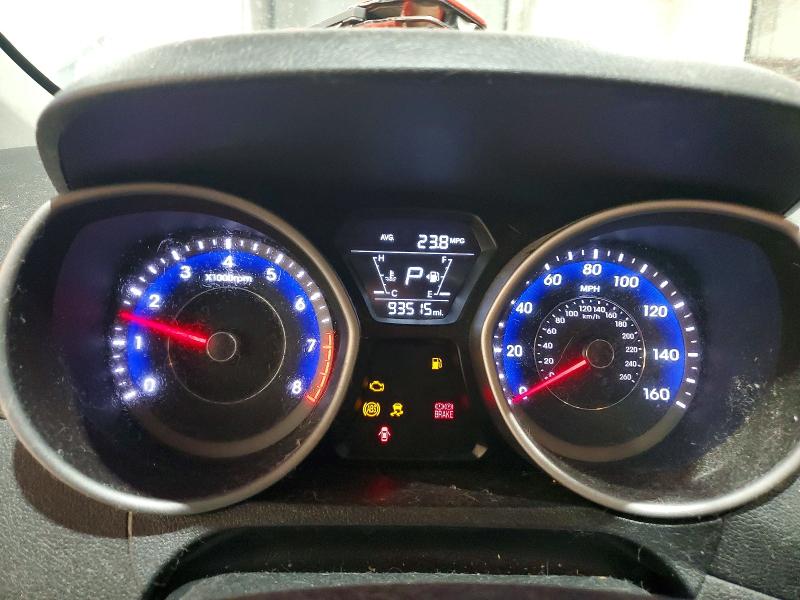 2015 Hyundai Elantra მანქანა იყიდება აუქციონზე, vin: KMHDH4AH9FU233233, აუქციონის ნომერი: 59674876