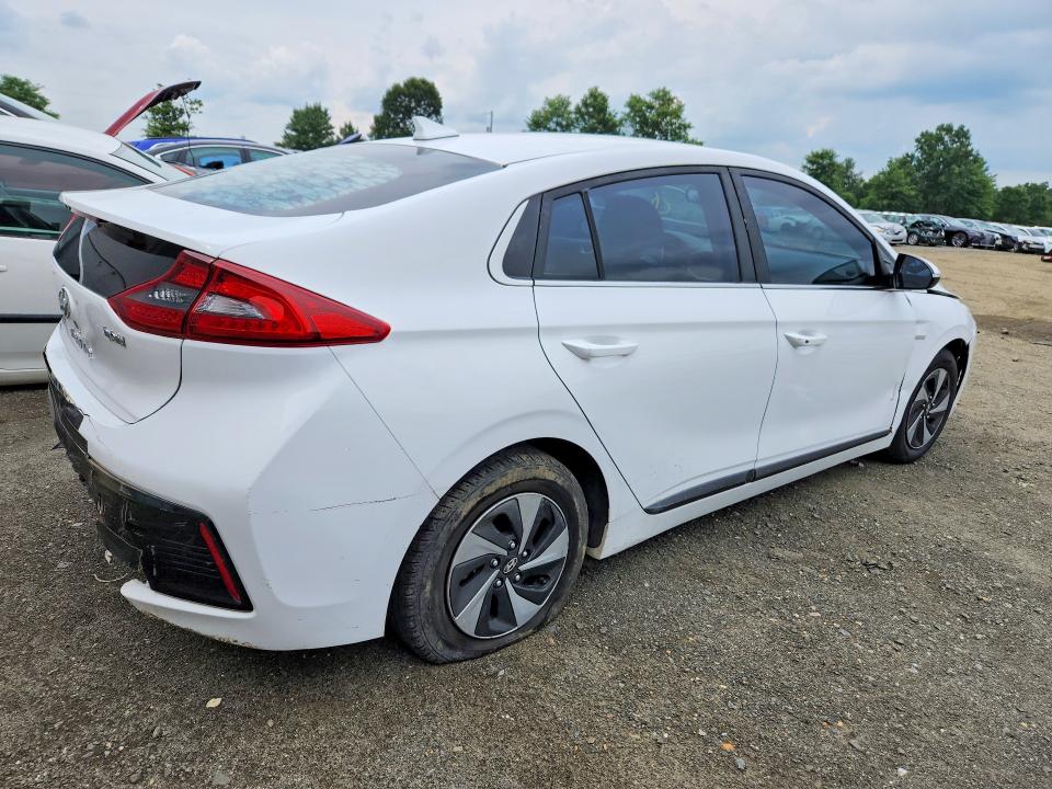 60673266 :رقم المزاد ، KMHC75LC1HU048327 vin ، 2017 Hyundai Ioniq مزاد بيع