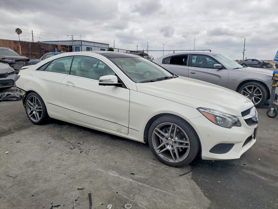 2014 Mercedes-benz E მანქანა იყიდება აუქციონზე, vin: WDDKJ5KB9EF273188, აუქციონის ნომერი: 59104936