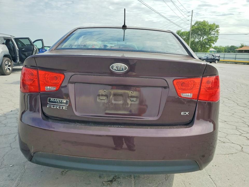 2011 Kia Forte მანქანა იყიდება აუქციონზე, vin: KNAFU4A22B5376580, აუქციონის ნომერი: 59829976