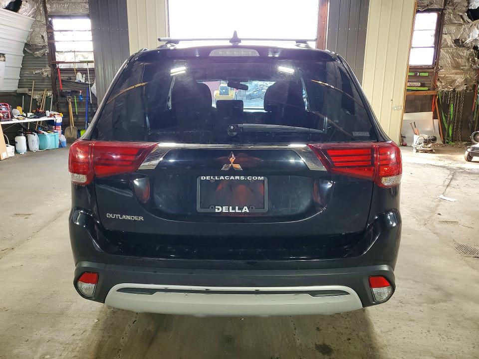 Продажа на аукционе авто 2020 Mitsubishi Outlander, vin: JA4AZ3A32LZ045987, номер лота: 76294275