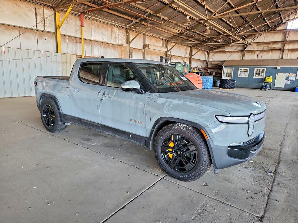 Auction sale of the 2024 Rivian R1t, vin: 7FCTGAAA6RN032337, lot number: 61496746