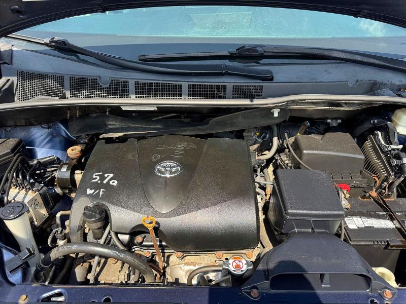 2018 Toyota Sienna მანქანა იყიდება აუქციონზე, vin: 5TDJZ3DC1JS189479, აუქციონის ნომერი: 61314106