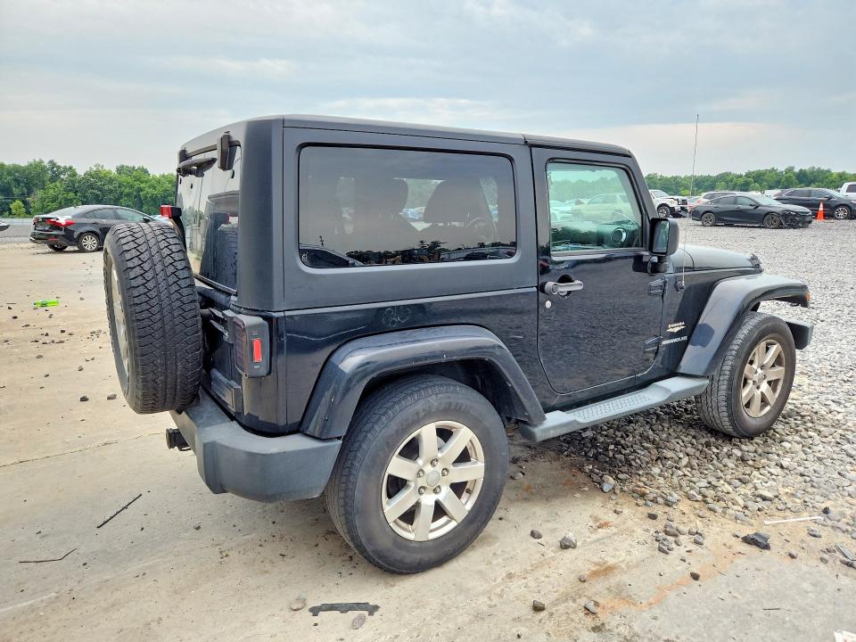 63052946 :رقم المزاد ، 1C4AJWBG6FL531323 vin ، 2015 Jeep Wrangler مزاد بيع