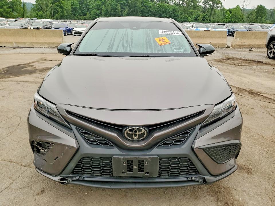 Продаж на аукціоні авто 2022 Toyota Camry, vin: 4T1G11AK8NU682400, номер лоту: 60833416
