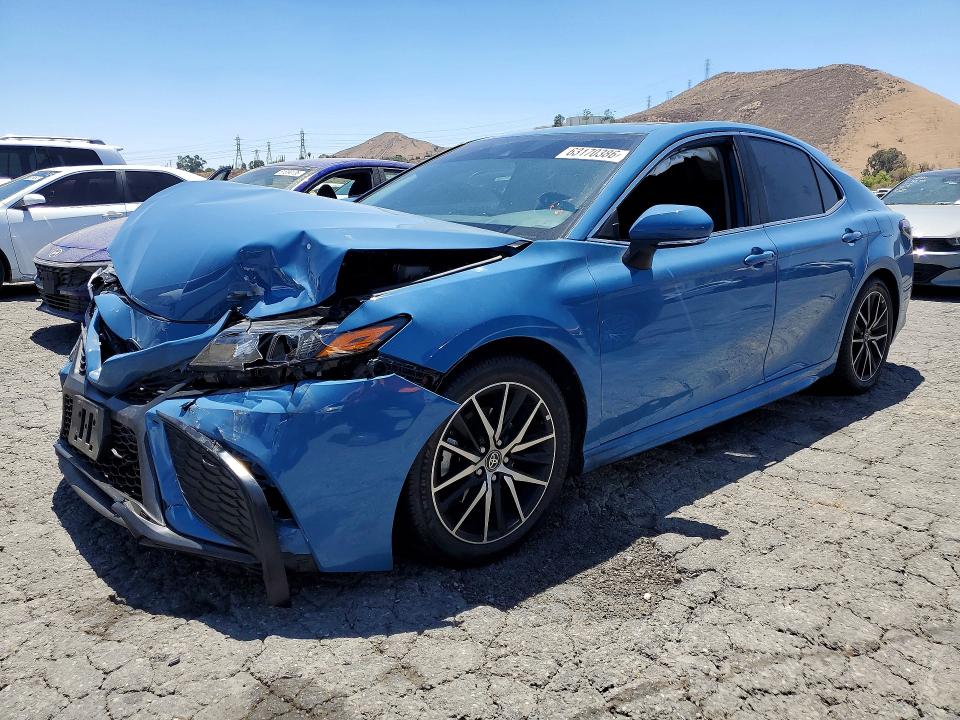 63170386 :رقم المزاد ، 4T1S31AKXPU052904 vin ، 2023 Toyota Camry Hybrid مزاد بيع