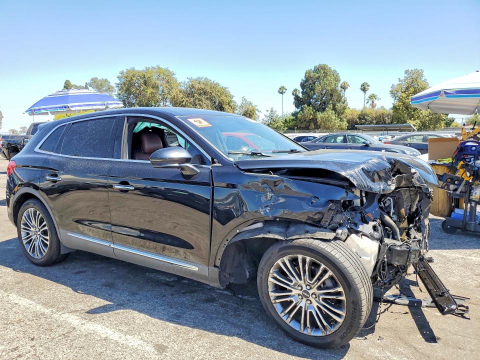 Продажа на аукционе авто 2016 Lincoln Mkx, vin: 2LMTJ6LP9GBL74816, номер лота: 61032906