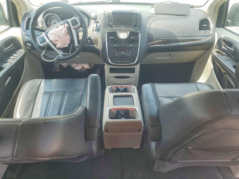 60879886 :رقم المزاد ، 2C4RC1BG6GR159152 vin ، 2016 Chrysler Town & Country مزاد بيع