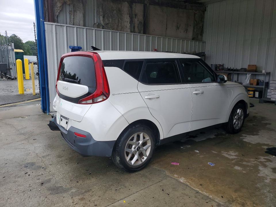 2022 Kia Soul მანქანა იყიდება აუქციონზე, vin: KNDJ23AU8N7157761, აუქციონის ნომერი: 62121096