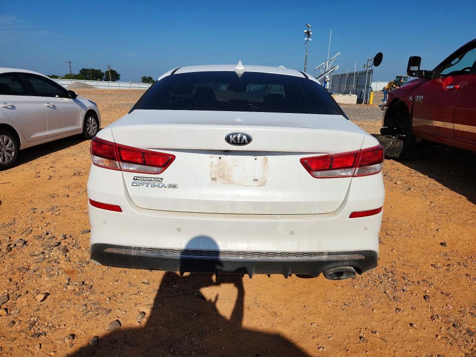 2020 Kia Optima მანქანა იყიდება აუქციონზე, vin: 5XXGT4L34LG410449, აუქციონის ნომერი: 55477206
