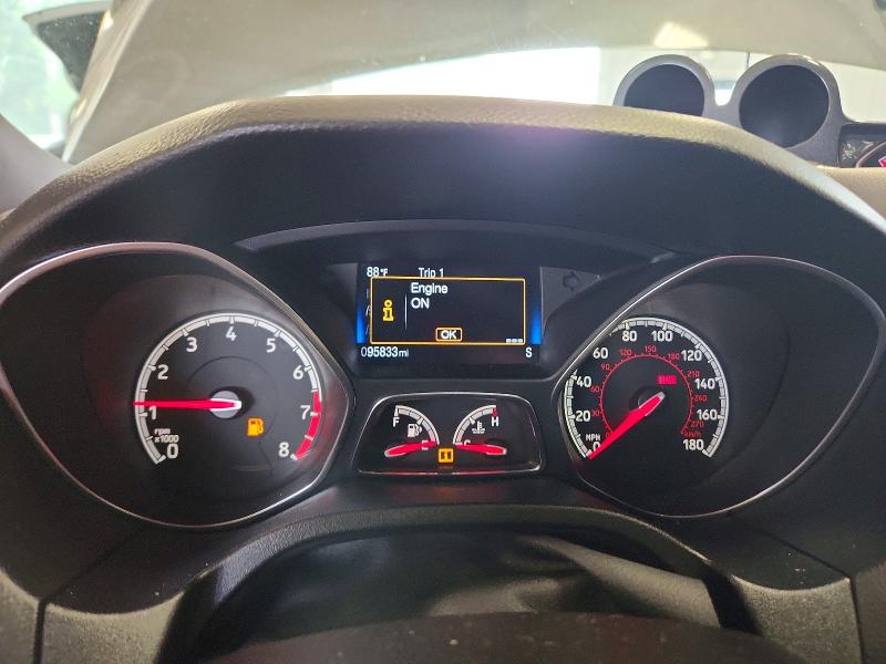 2015 Ford Focus მანქანა იყიდება აუქციონზე, vin: 1FADP3L97FL373252, აუქციონის ნომერი: 61627716