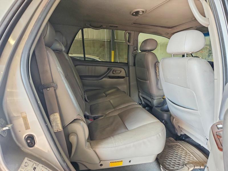 2002 Toyota Sequoia მანქანა იყიდება აუქციონზე, vin: 5TDBT48A82S116583, აუქციონის ნომერი: 61764566