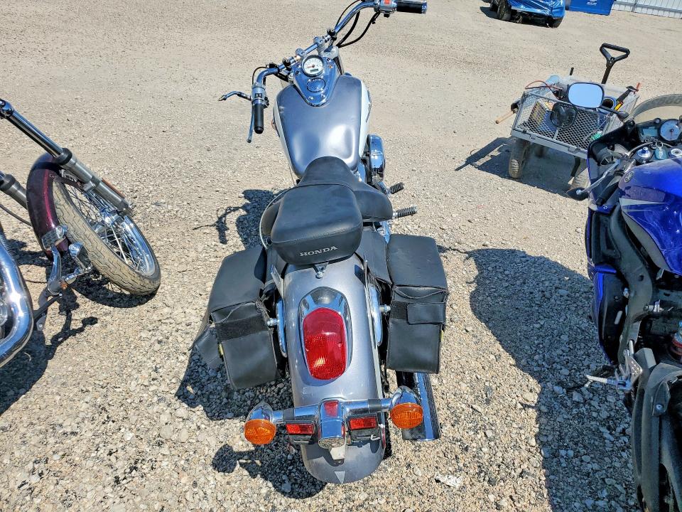 60802866 :رقم المزاد ، JH2RC44661M451892 vin ، 2001 Honda Vt750 مزاد بيع