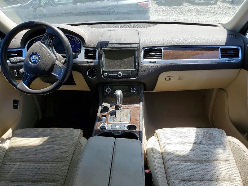 Продажа на аукционе авто 2016 Volkswagen Touareg, vin: WVGEF9BP2GD010093, номер лота: 60764866