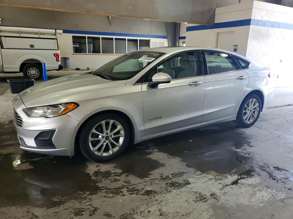 2019 Ford Fusion მანქანა იყიდება აუქციონზე, vin: 3FA6P0LU4KR110210, აუქციონის ნომერი: 61955466