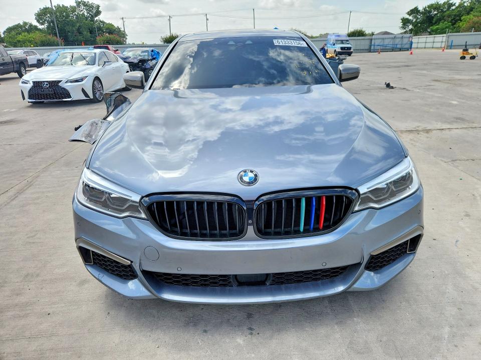 61333156 :رقم المزاد ، WBAJB9C51JB049205 vin ، 2018 Bmw M550xi مزاد بيع