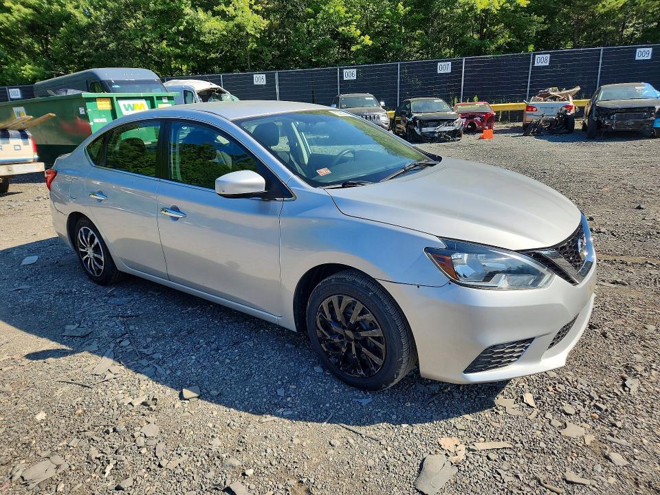 2017 Nissan Sentra მანქანა იყიდება აუქციონზე, vin: 3N1AB7AP8HL684946, აუქციონის ნომერი: 62909316